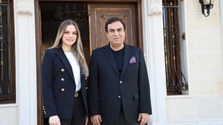 الوزير اللبناني المستقيل جورج قرداحي والزميلة نيفين قاسم