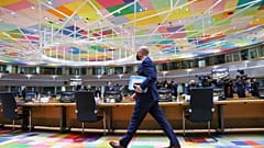 Le président du Conseil européen dirige les discussions lors des sommets de l'UE