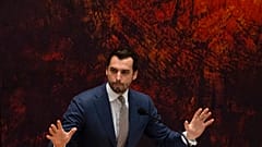 Der Rechtsextreme Thierry Baudet im Parlament der Niederlande