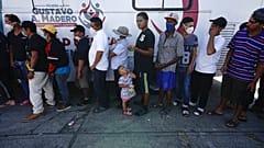 Los migrantes de la carava migrante en el albergue Casa del Peregrino San Juan Diego, 13/12/2021., Ciudad de México, México
