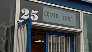 COVID-19: Περιορισμοί στην Ευρώπη εν όψει Χριστουγέννων
