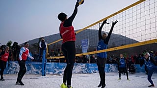 Волейбол на снегу