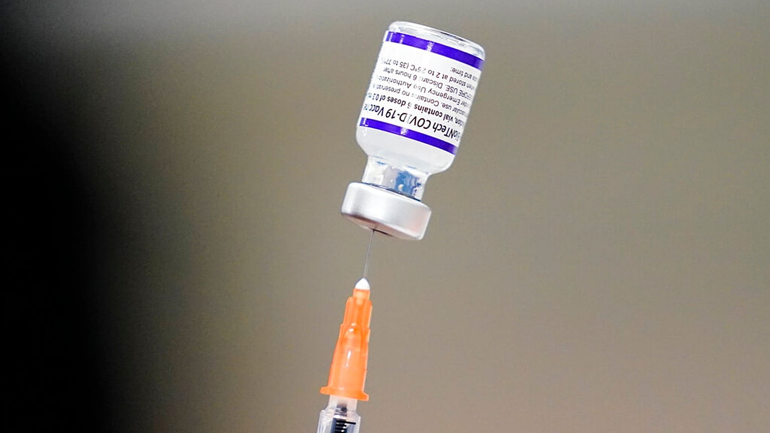 Pfizer/BioNTech'in Covid-19 aşısı