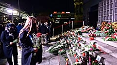 Gedenken: 5 Jahre Anschlag am Breitscheid-Platz - "Staat steht in Ihrer Schuld"