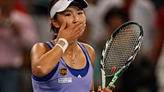 La tenista china Peng Shuai durante un partido de tenis en Pekín, China, el 6 de octubre de 2009. (ARCHIVO)