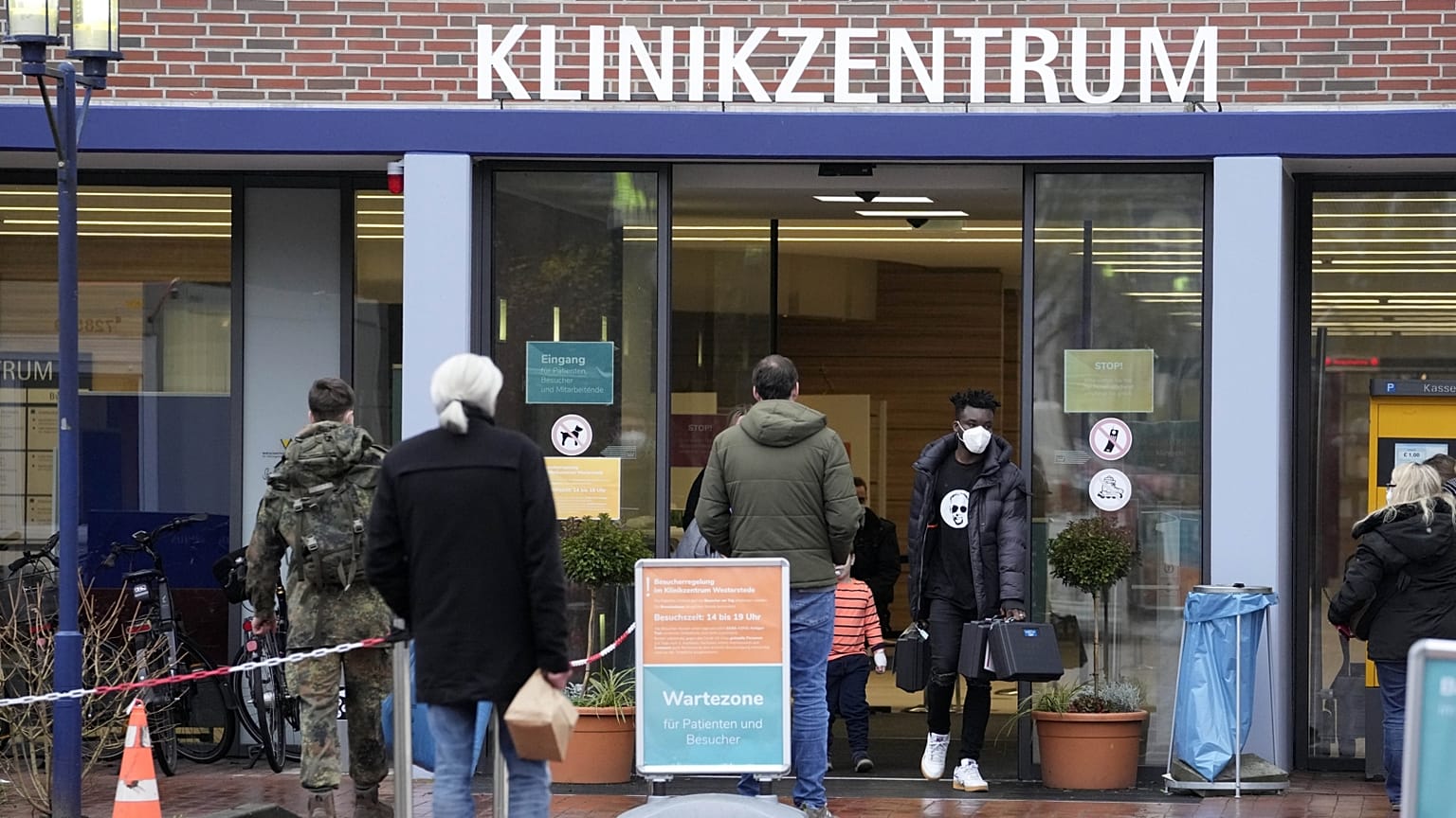 A westerstedei klinikai tömb bejárata: aggódnak a túlterheltség miatt