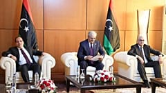 مرشحون للانتخابات الرئاسية في ليبيا يجتمعون في بنغازي