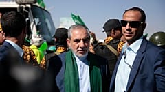 المبعوث الإيراني إلى اليمن حسن إيرلو.