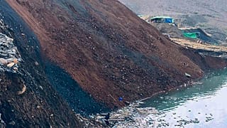 Последствия оползня в карьере по добычи нефрита, штат Качин (Мьянма)