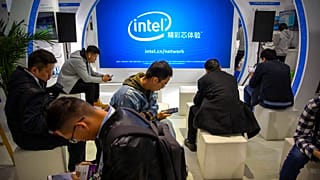 Amerikan çip üreticisi Intel Çinli müşterilerinden, ortaklarından ve kamuoyundan özür diledi