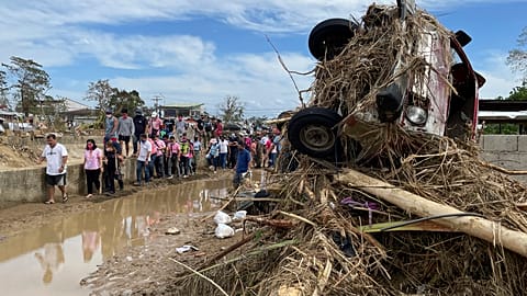 La désolation aux Philippines, après le passage du super-typhon