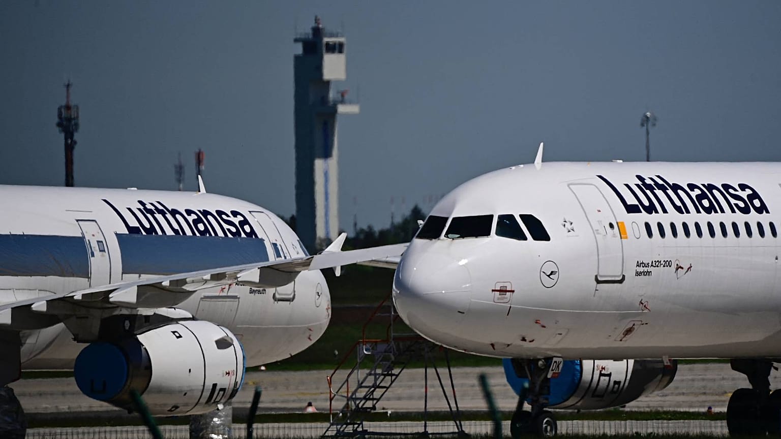 Lufthansa sefer sayısını düşürdü