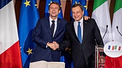 İtalya Başbakanı Draghi ve Fransa Cumhurbaşkanı Macron