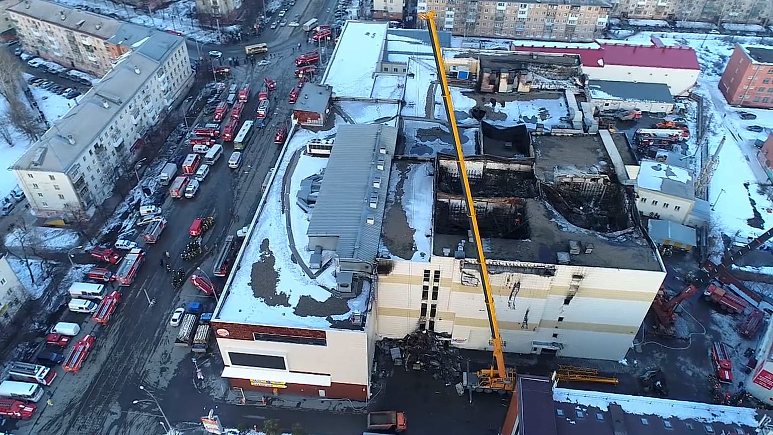 Пожар в ТЦ "Зимняя вишня" унес жизни 37 детей