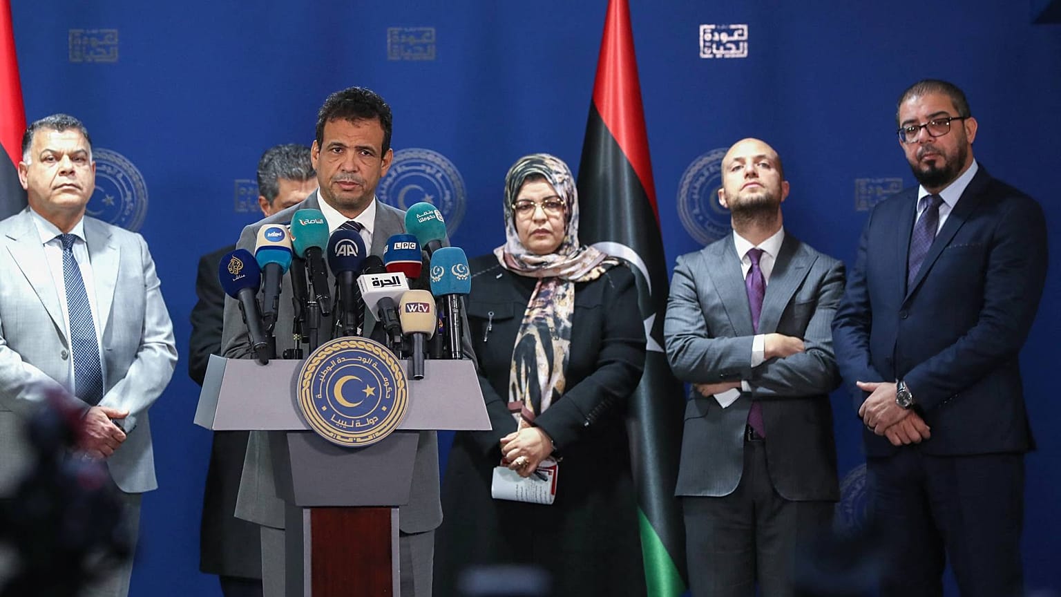 رئيس الحكومة الليبية بالوكالة رمضان أبو جناح خلال مؤتمر  صحفي في العاصمة طرابلس، ليبيا، 12 ديسمبر 2021
