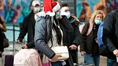 Omicron: Noel döneminde dünya genelinde 4 bin 500 uçuş iptal edildi