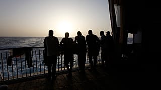 مهاجرون أنقذتهم "أطباء بلا حدود في البحر الأبيض المتوسط قبالة سواحل ليبيا. 2021/09/22