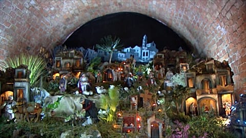 Bewegliche Krippe mit 400 Figuren in polnischem Kloster