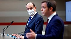 Archives : le chef du gouvernement français Jean Castex (à g.) et Olivier Véran, ministre de la Santé - Paris, 14/01/2021
