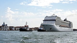 Archives : un bateau de croisière dans les eaux de Venise (Italie), le 05/06/2021