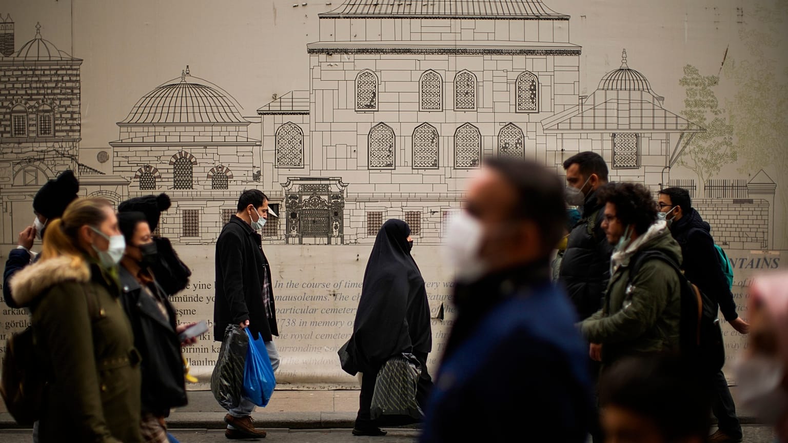 İstanbul'da bir işlek cadde