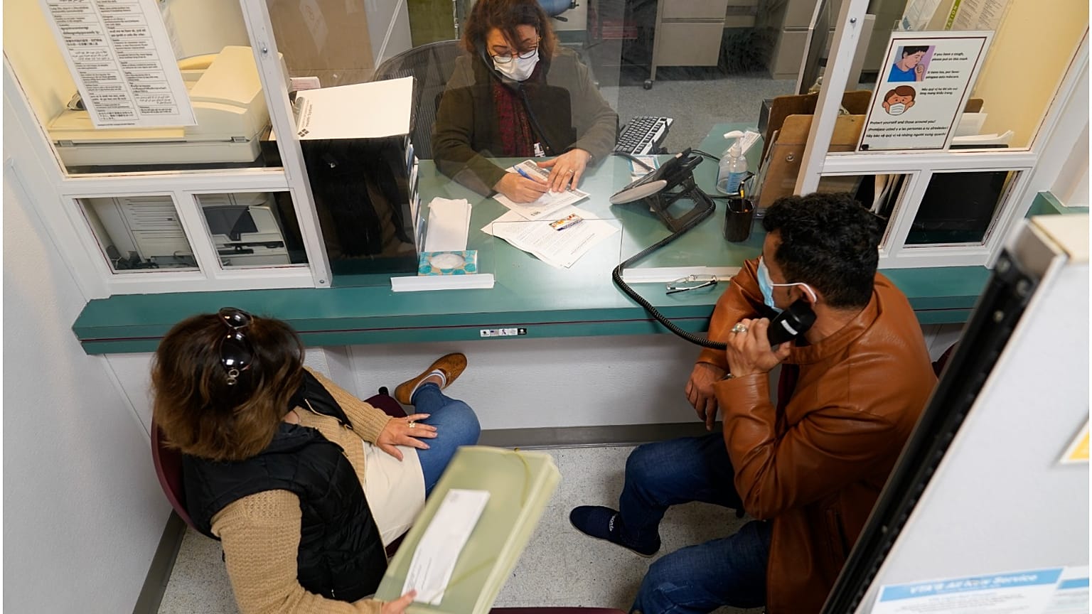 عيادة السل واللاجئين في مركز سانتا كلارا فالي الطبي