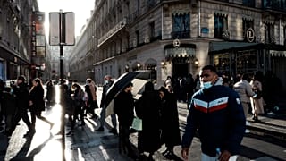 Le monde désarmé face au développement du variant Omicron
