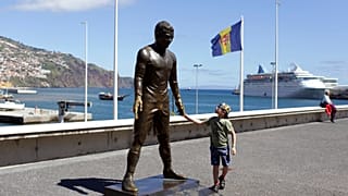 Ronaldo'nun Madeira Adası'ndaki heykeli (arşiv)