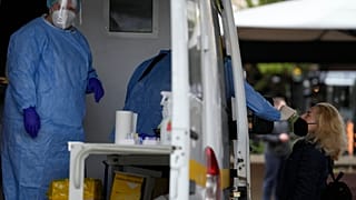Greece virus outbreak