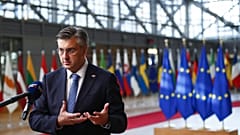 Andrej Plenkovic horvát miniszterelnök az Európai Unió brüsszeli csúcstalálkozóján