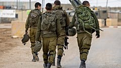 Izareli katonák a gázai-övezetben december 29-én