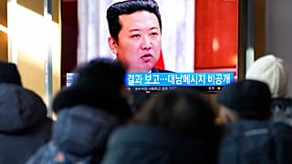 Nordkoreas Machthaber Kim Jong Un auf einem TV-Bildschirm in Südkorea