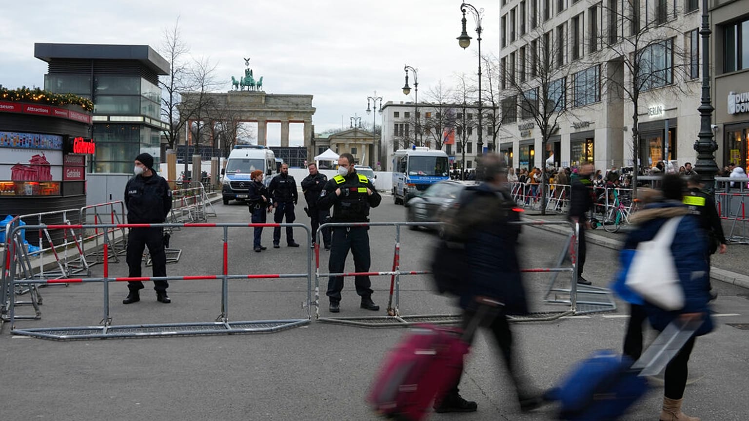 Am Brandenburger Tor in Berlin am 31.12.2021