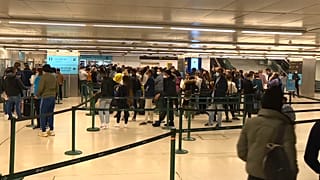 Colas en el aeropuerto de Lisboa para hacerse un test de COVID-19