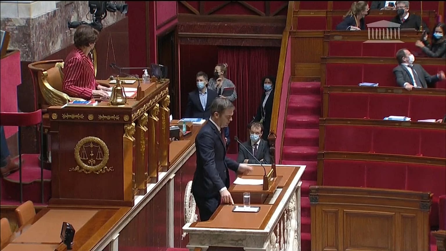 Il ministro della salute francese Olivier Véran