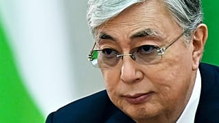 Kassym-Jomart Tokayev durante reunião de antigas repúblicas soviéticas