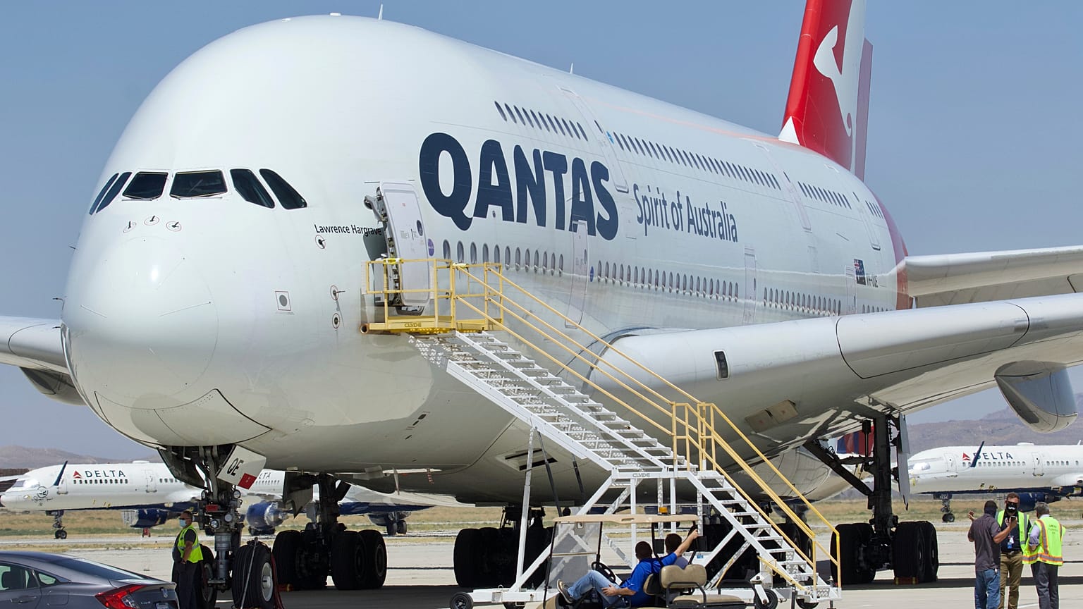  Qantas Havayolu şirketi