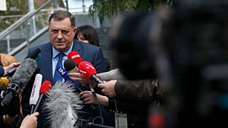 President of the Republic of Srpska Milorad Dodik speaks to journalists in 2018