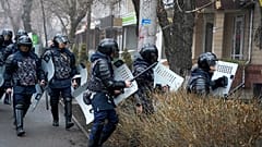 Einsatzkräfte in Almaty