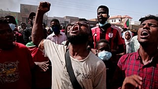 صورة من احتجاجات الشارع االسوداني بمجين أم درمان على الانقلاب العسكري. 04/01/2022