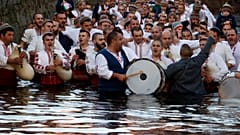 La danza del hielo de Kalofer | Una tradición búlgara en el día de la Epifanía