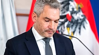 Karl Nehammer január 6-án