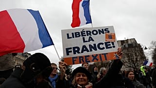 El "voy a fastidiar a los no vacunados" de Macron dispara las marchas contra el pase de vacunación