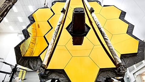 The unfolding of the James Webb Space Telescope is complete