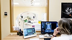 A Siemens Healthineers Naeotom Alpha CT készüléke a Semmelweis Egyetemen