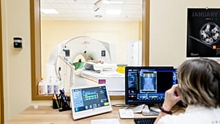 A Siemens Healthineers Naeotom Alpha CT készüléke a Semmelweis Egyetemen