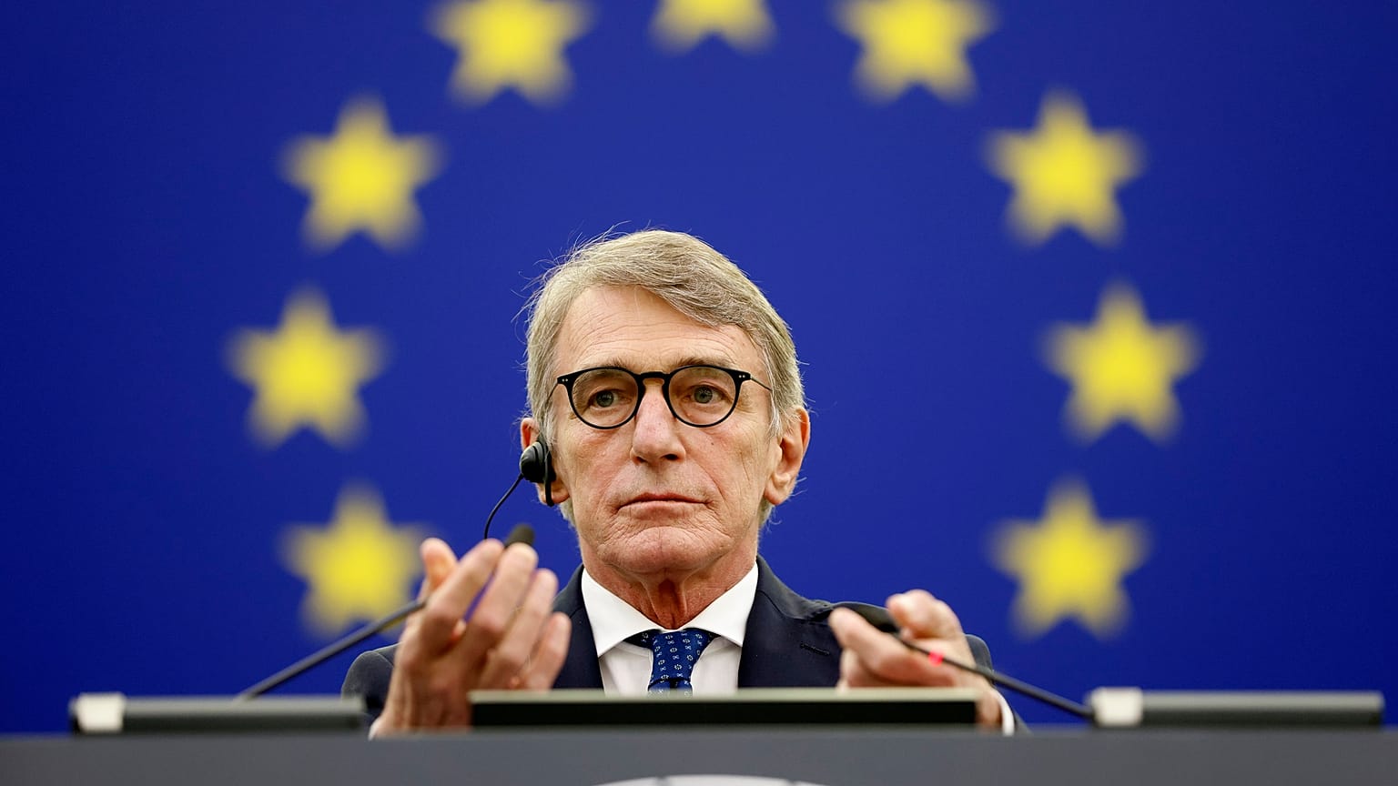 El presidente de la Eurocámara, David Sassoli, ingresado por una "complicación grave" 