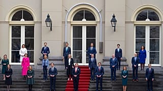 El nuevo Gobierno de los Países Bajos, tras prestar juramento, en La Haya, el 10 de enero de 2022.