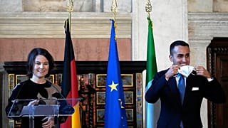 Medienkonferenz in Rom: Annalena Baerbock und Luigi Di Maio