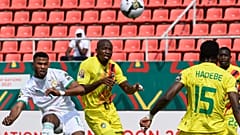 من اللقاء الذي جمع السنغال بزمبابوي ضمن التصفيات النهائية لكأس أمم إفريقيا 